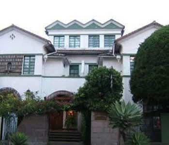 Hotel Los Alpes Quito Exterior foto